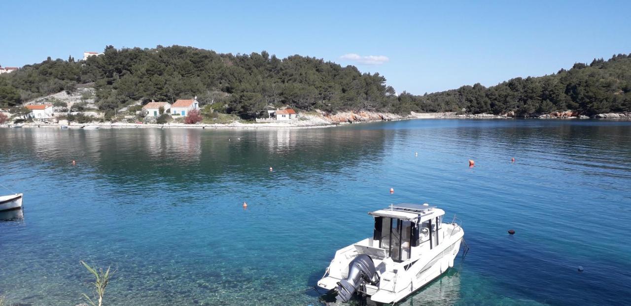 Vivi Studio Apartments Mali Lošinj Exteriör bild