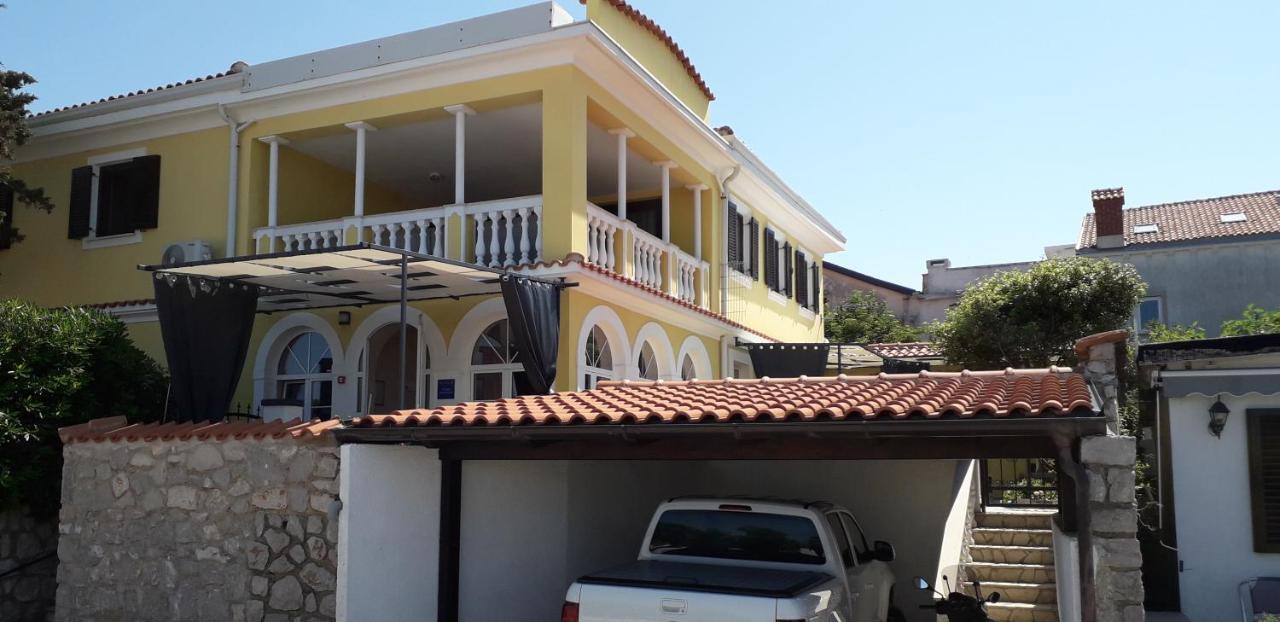 Vivi Studio Apartments Mali Lošinj Exteriör bild