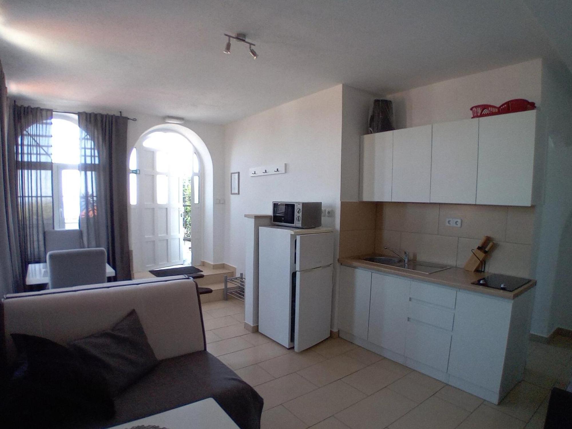 Vivi Studio Apartments Mali Lošinj Rum bild