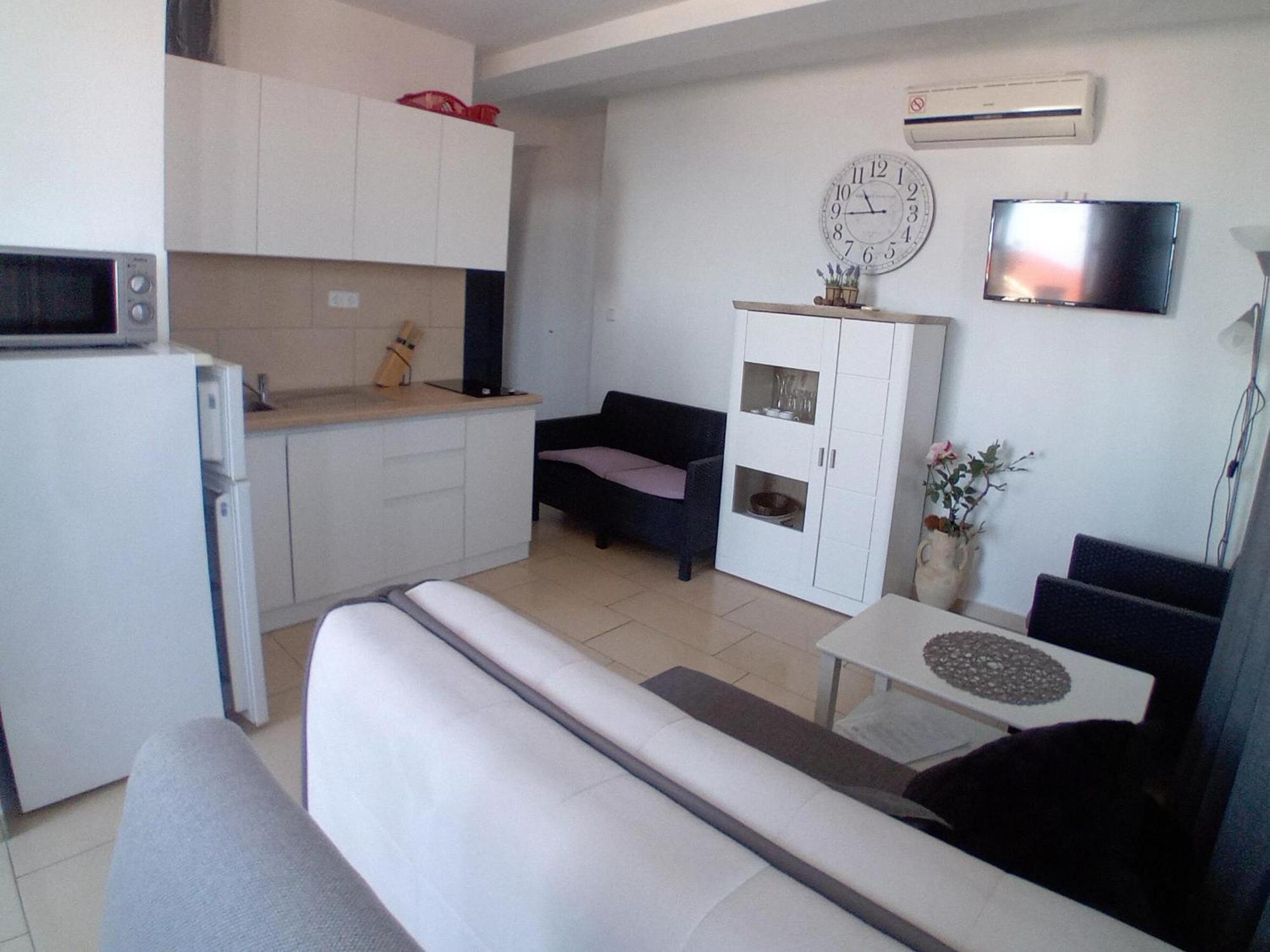 Vivi Studio Apartments Mali Lošinj Rum bild